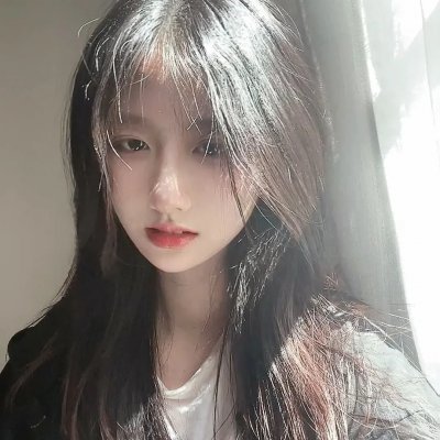 夏日午后的初缠爱恋