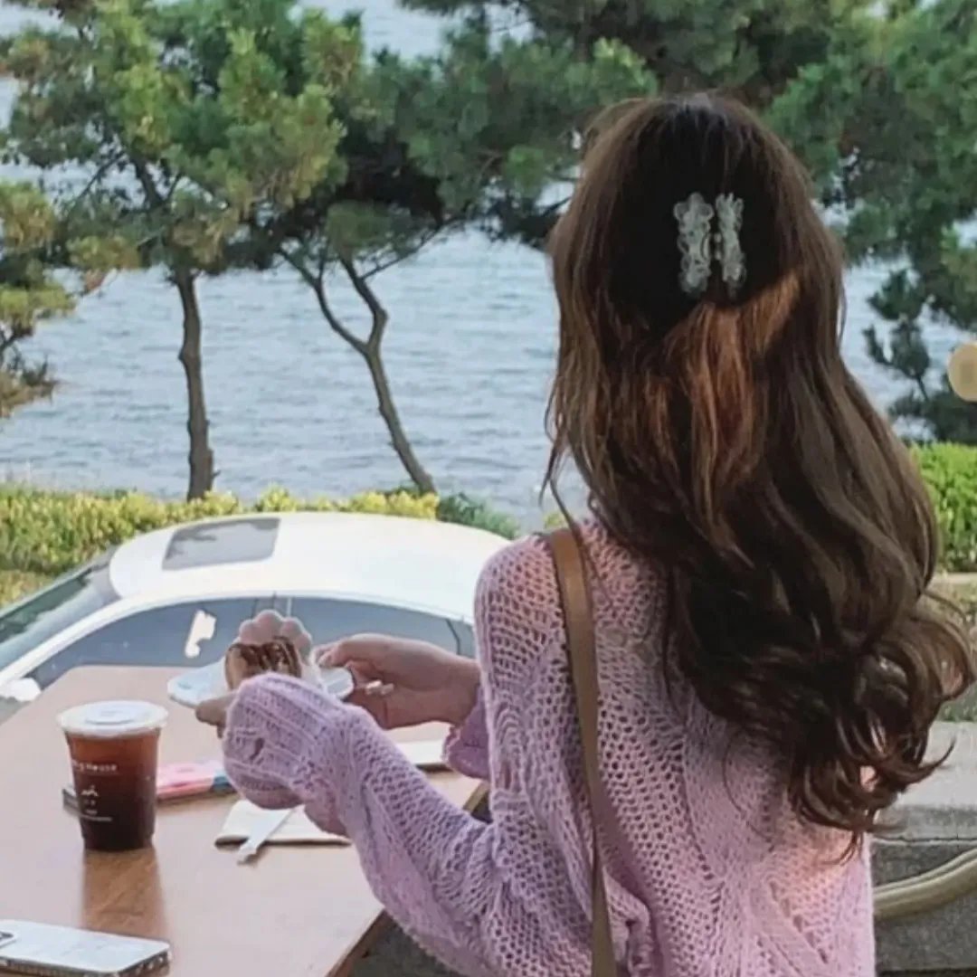 海妖的呼唤:火之岛生存战